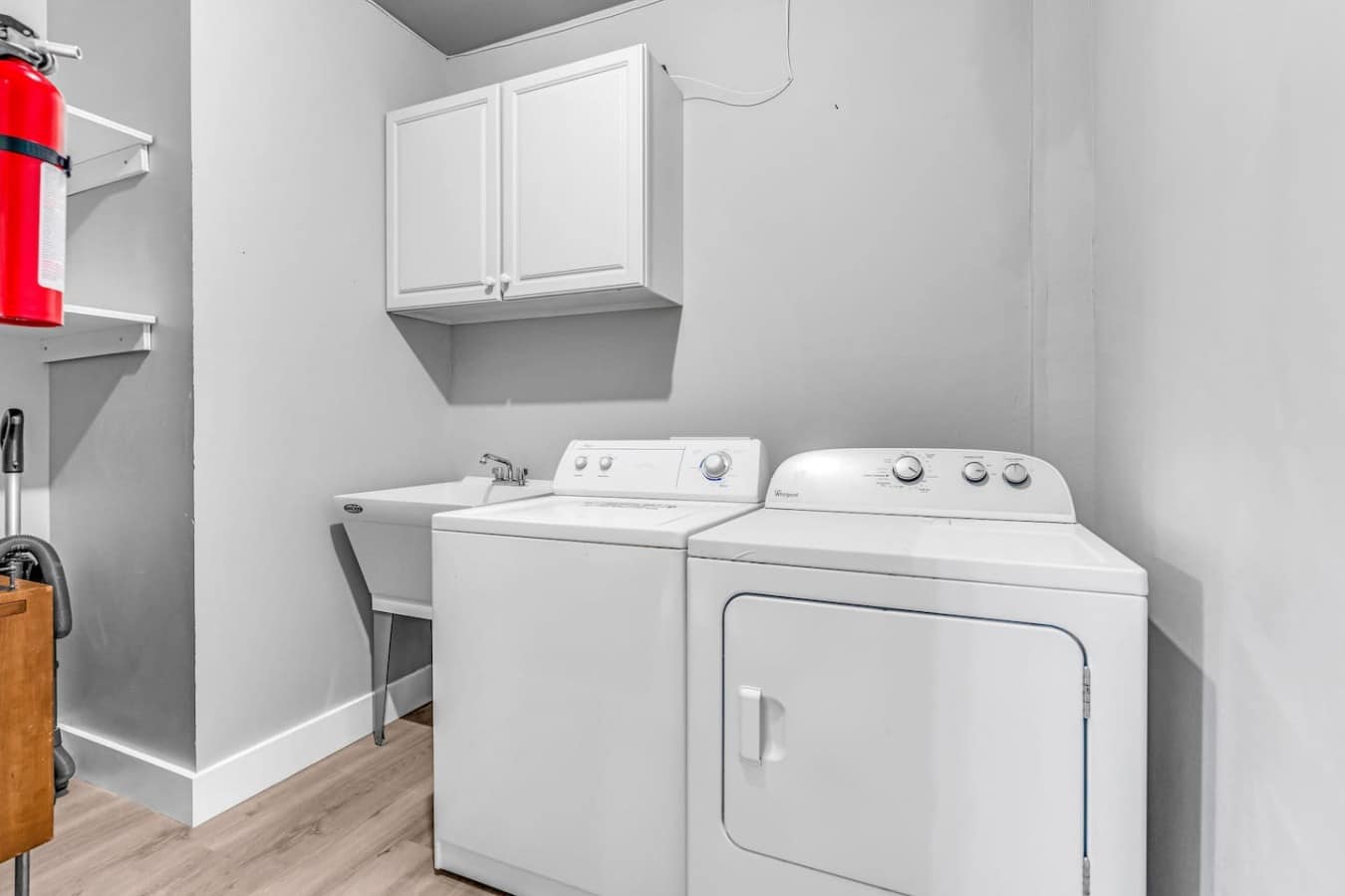 Pack lighter knowing a full washer, dryer, and utility sink are ready on arrival.