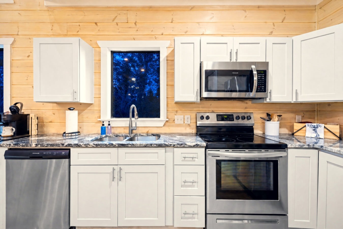 Everything you need to whip up a mountain feast is right at your fingertips.